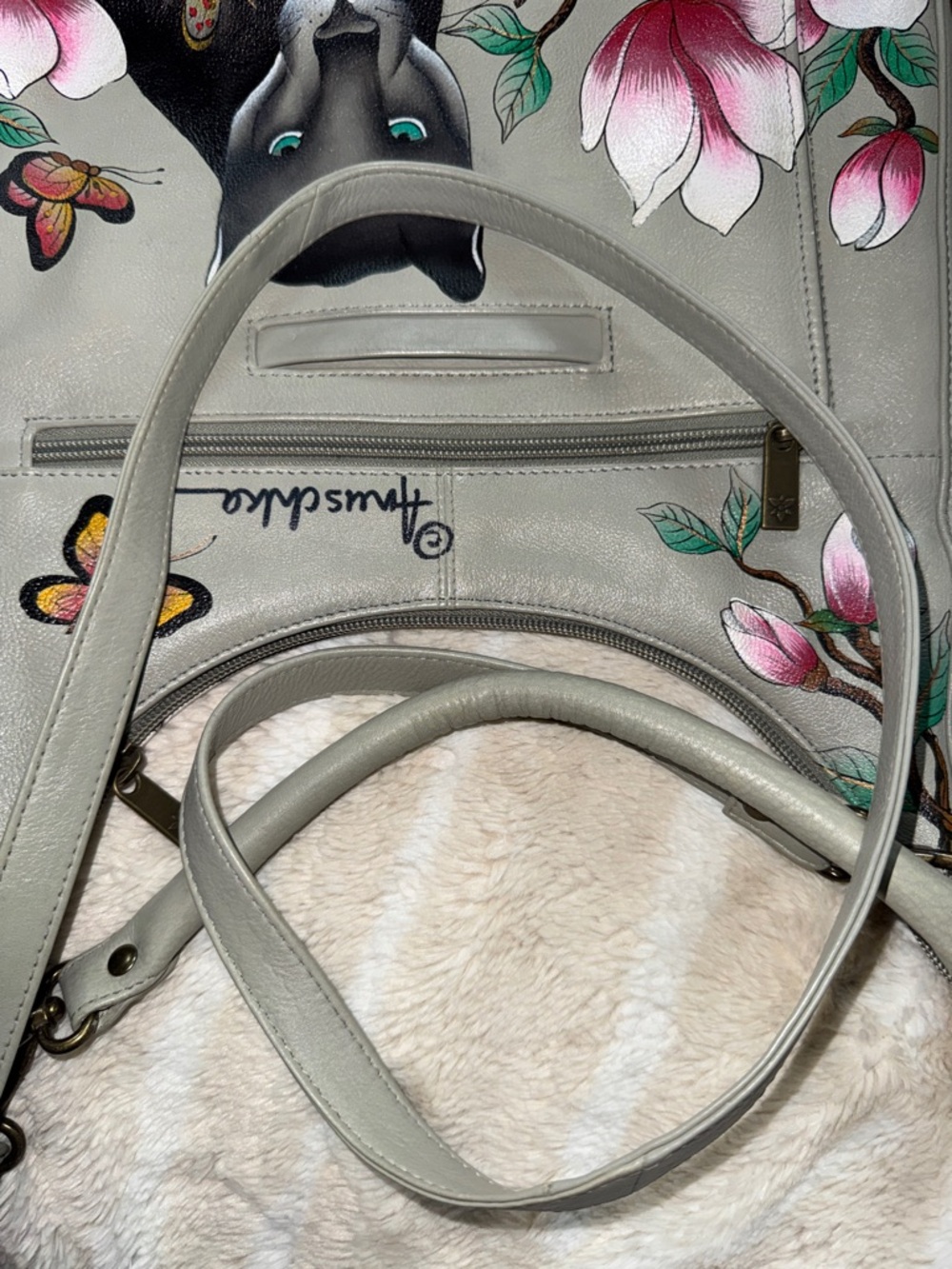 Anuschka Leather Shoulder Crossbody Bag with Hand Painted Panther & Floral Art - Picture 12 of 15